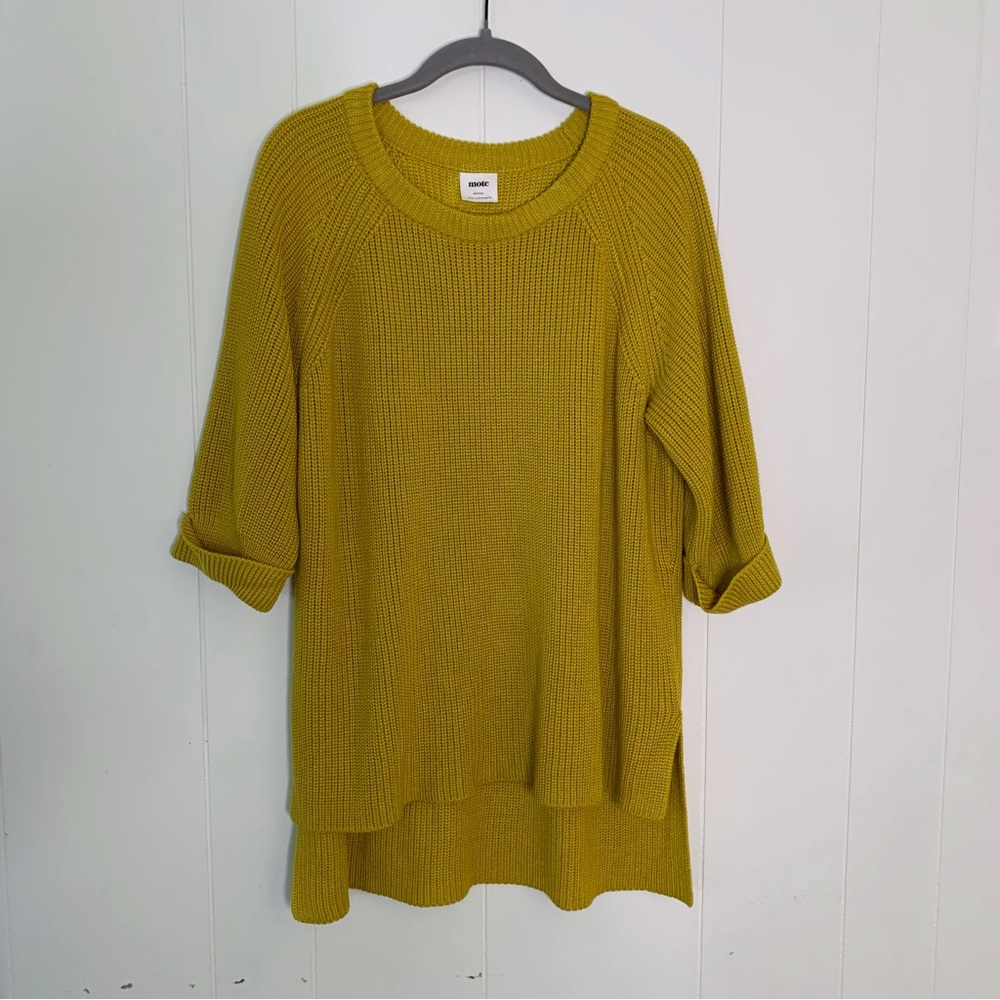 Mote Goldenrod Hi-low Sweater M •